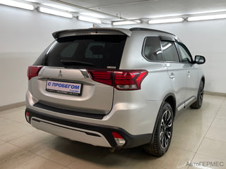 Фото MITSUBISHI Outlander III Рестайлинг 3 с пробегом