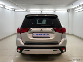 Фото MITSUBISHI Outlander III Рестайлинг 3 с пробегом
