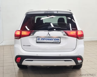 Фото MITSUBISHI Outlander III Рестайлинг 3 с пробегом