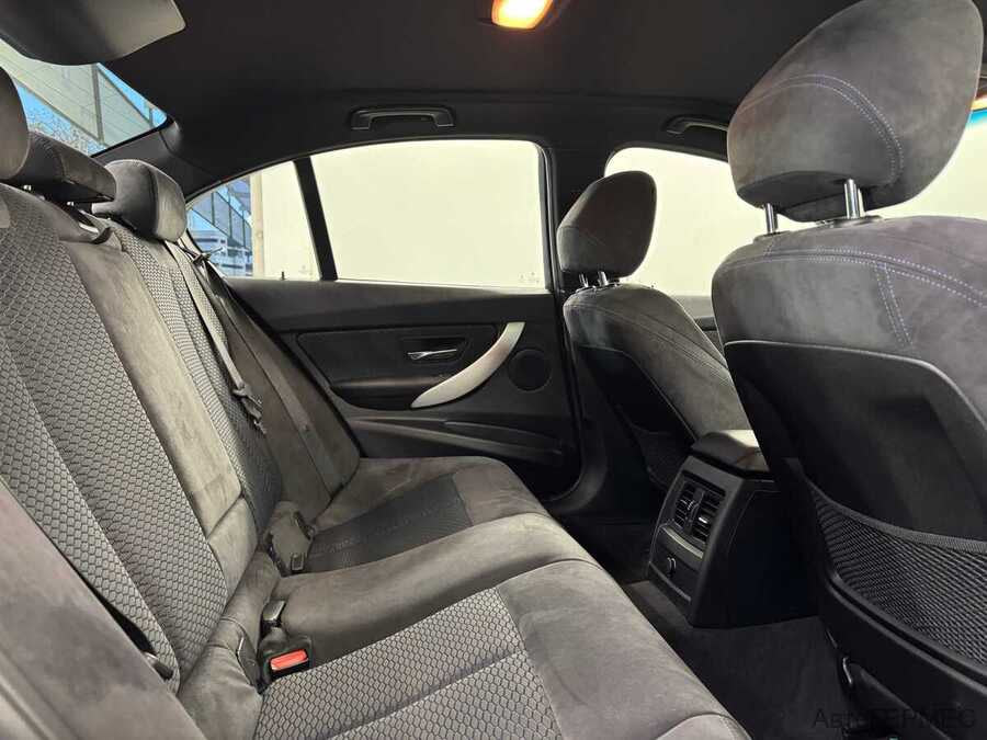 Фото BMW 3 Серия VI (F3X) с пробегом | №13