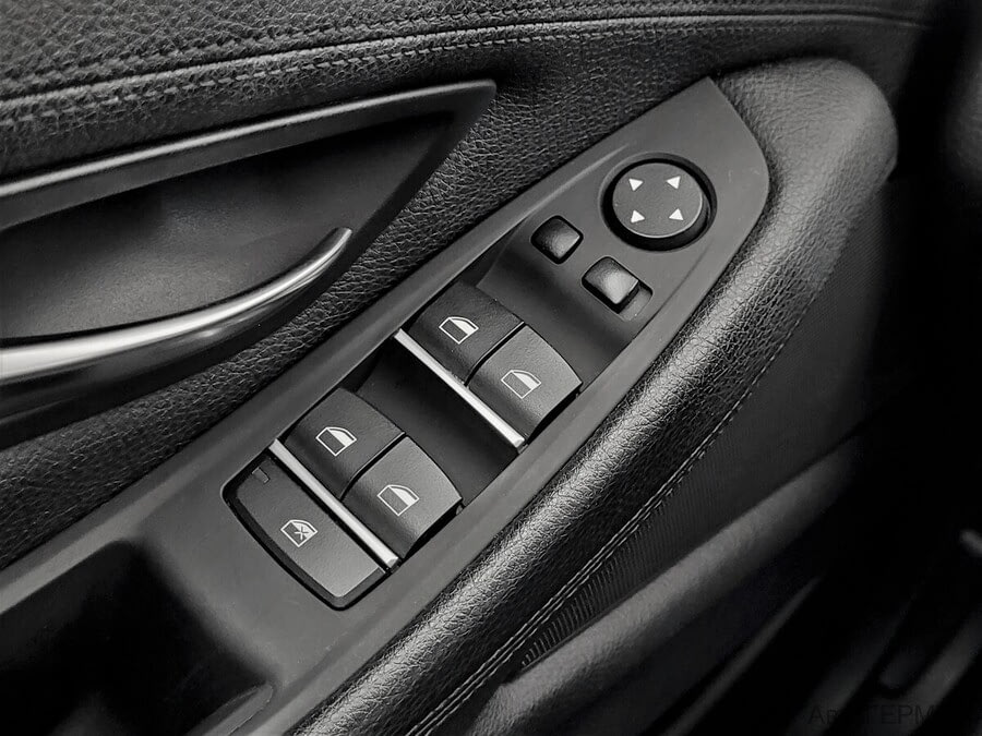 Фото BMW 5 Серия VI (F10/F11/F07) Рестайлинг с пробегом | №10 Фото BMW 5 Серия VI (F10/F11/F07) Рестайлинг с пробегом | №10