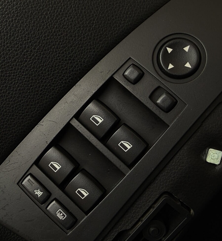 Фото BMW 5 Серия V (E60/E61) с пробегом | №11