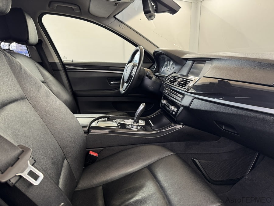 Фото BMW 5 Серия с пробегом | №14