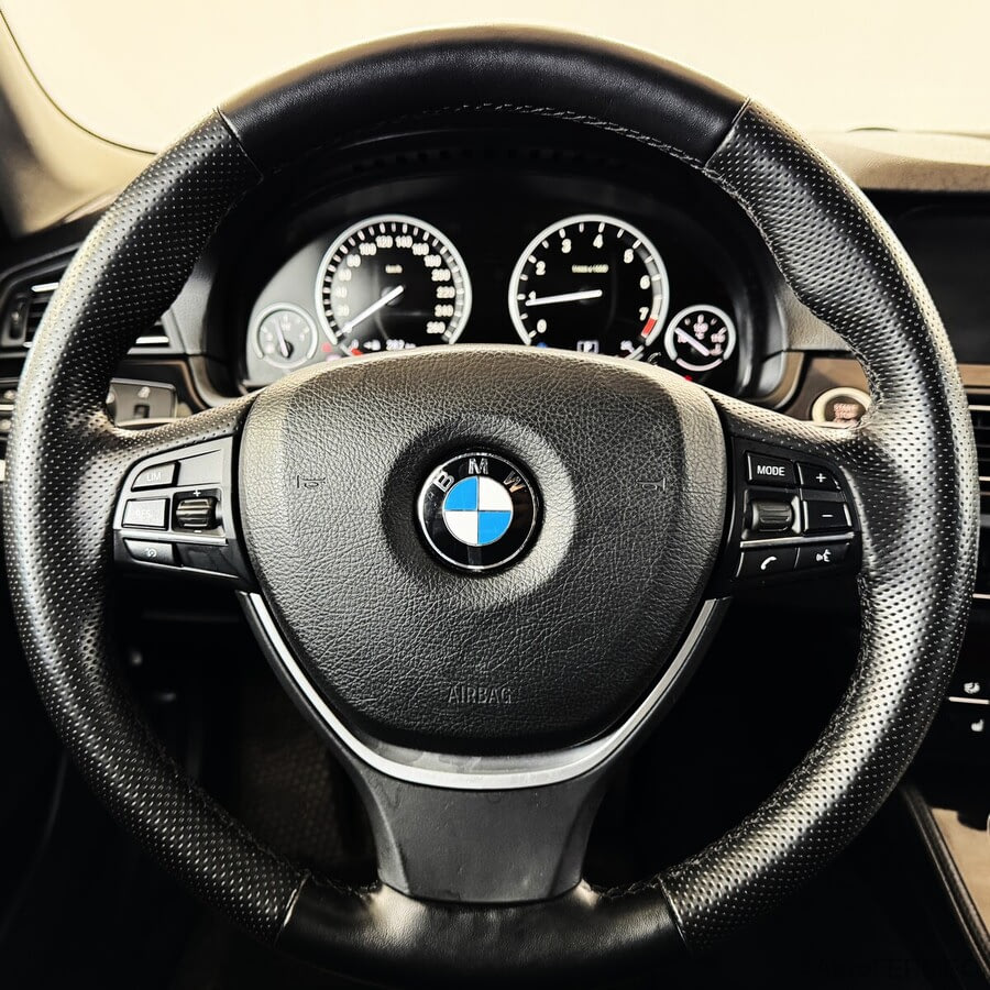 Фото BMW 5 Серия с пробегом | №13