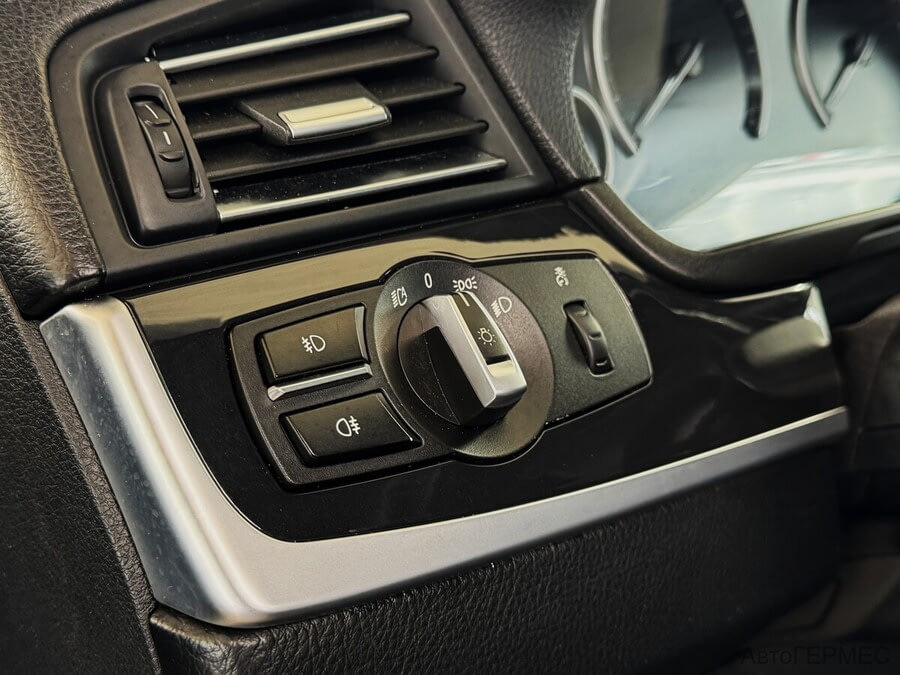 Фото BMW 5 Серия с пробегом | №7