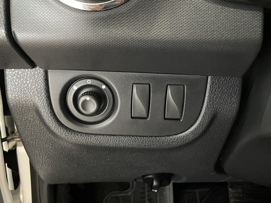 Фото RENAULT Logan II с пробегом | №10