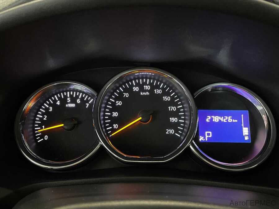 Фото RENAULT Logan II с пробегом | №6