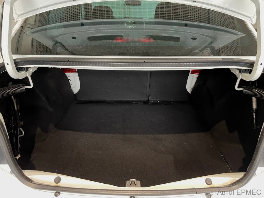 Фото RENAULT Logan II с пробегом | №16