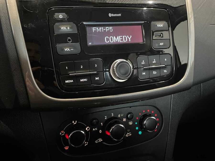 Фото RENAULT Logan II с пробегом | №7