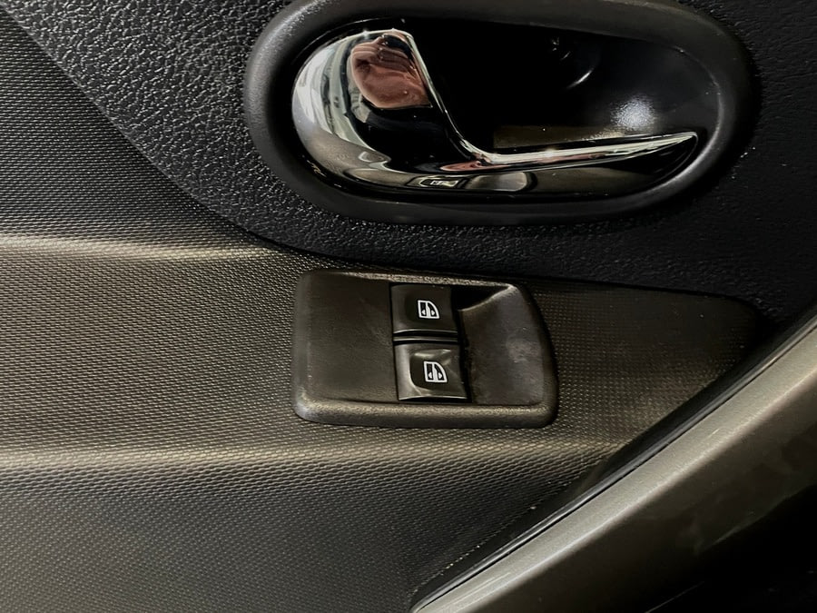 Фото RENAULT Logan II с пробегом | №9