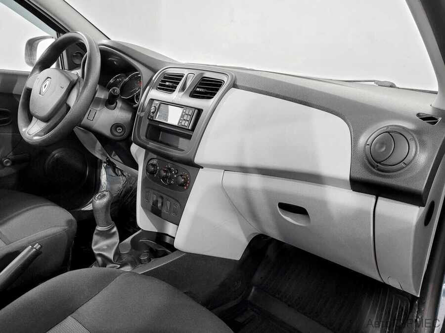 Фото RENAULT Logan II с пробегом | №10