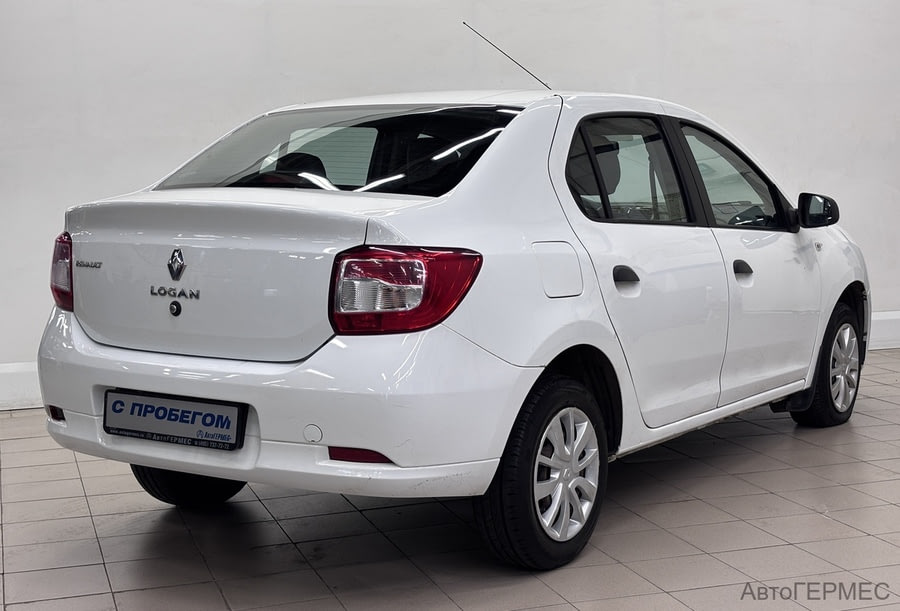 Фото RENAULT Logan II Рестайлинг с пробегом | №4 Фото RENAULT Logan II Рестайлинг с пробегом | №4