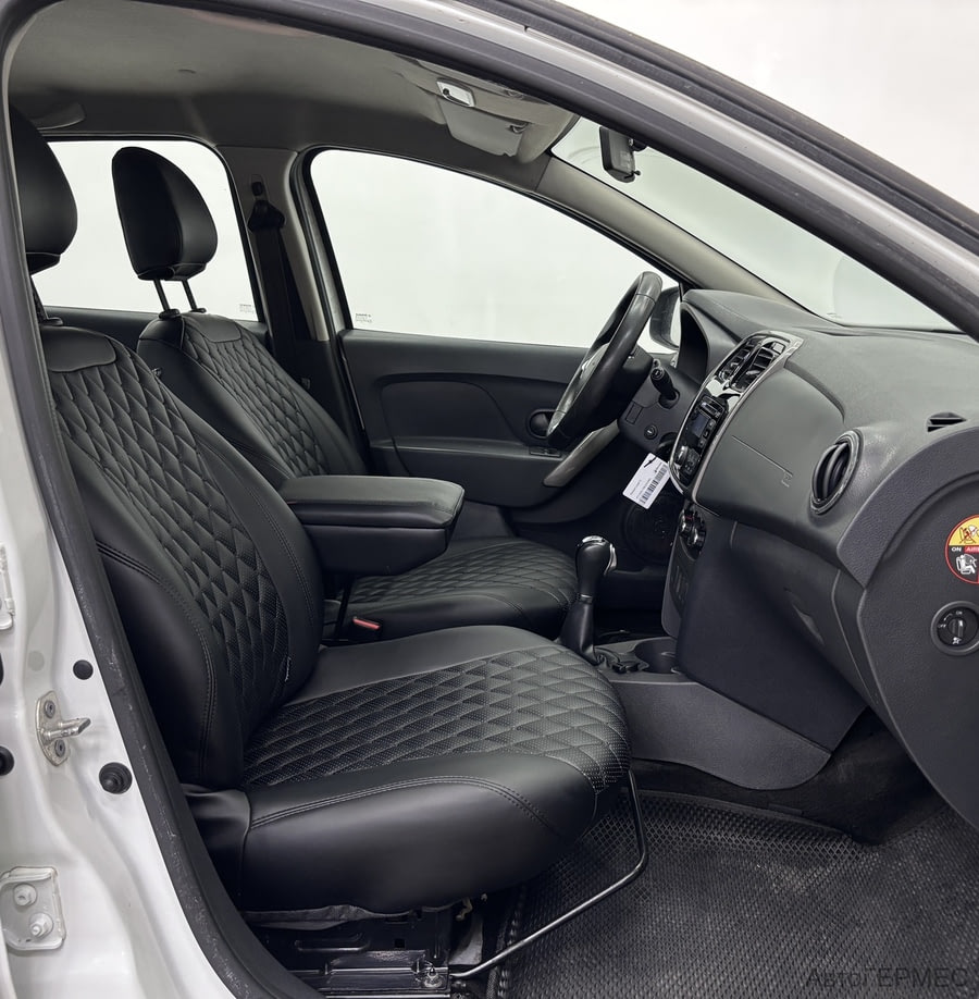 Фото RENAULT Logan II Рестайлинг с пробегом | №9 Фото RENAULT Logan II Рестайлинг с пробегом | №9