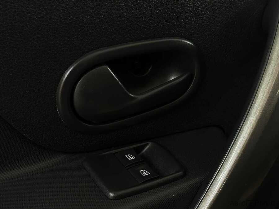 Фото RENAULT Logan II с пробегом | №8