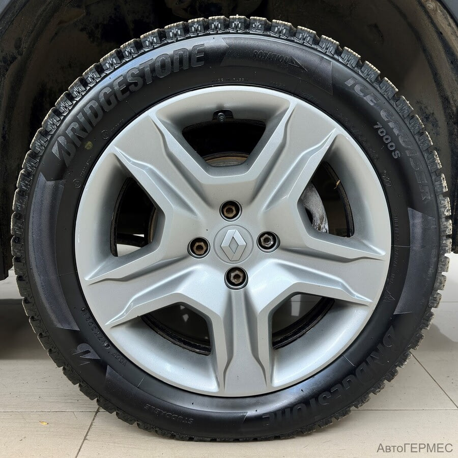 Фото RENAULT Logan II Рестайлинг с пробегом | №14