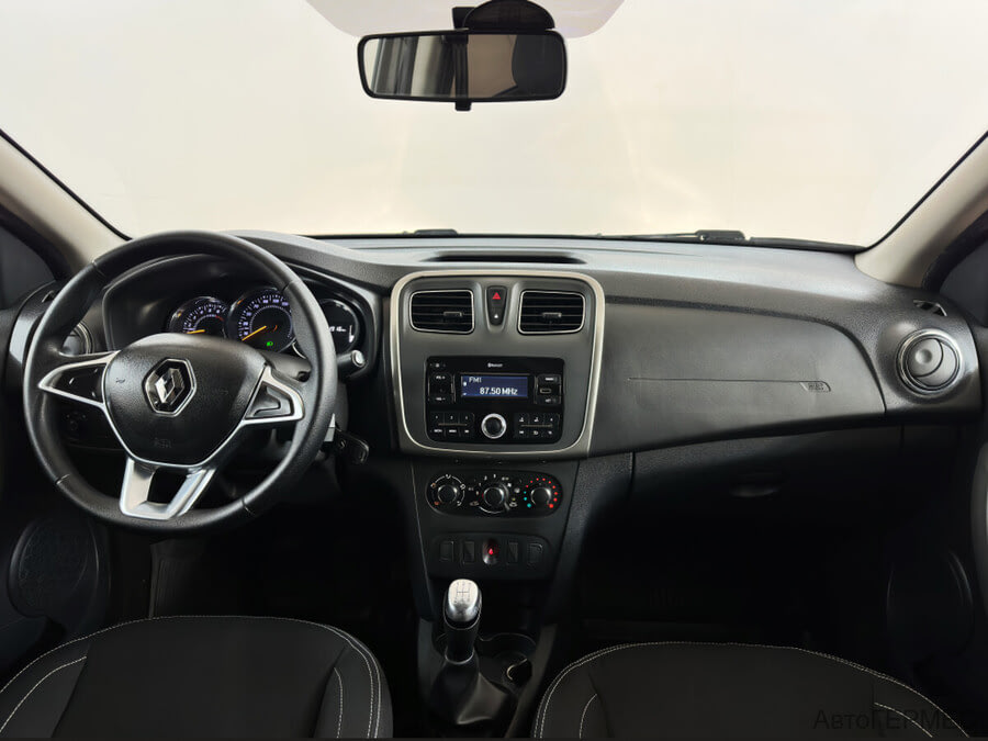 Фото RENAULT Logan II Рестайлинг с пробегом | №5