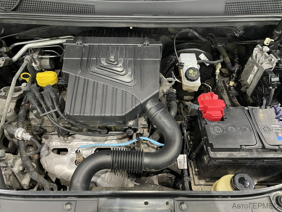 Фото RENAULT Logan II Рестайлинг с пробегом | №18