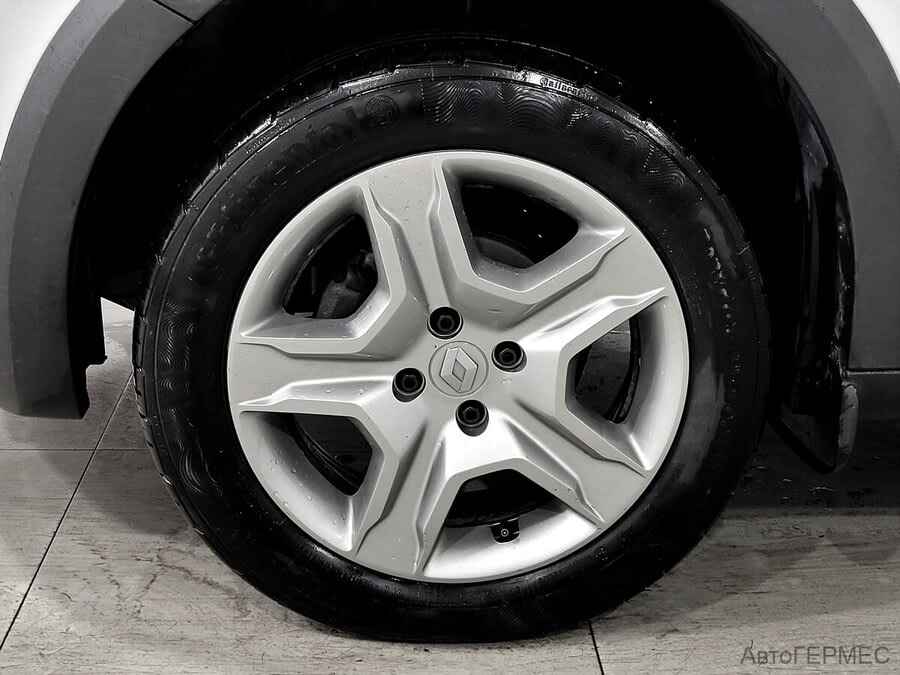 Фото RENAULT Logan II Рестайлинг с пробегом | №15