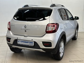 Фото RENAULT Sandero II с пробегом Фото RENAULT Sandero II с пробегом