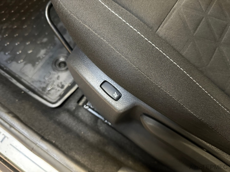 Фото RENAULT Sandero II с пробегом | №11