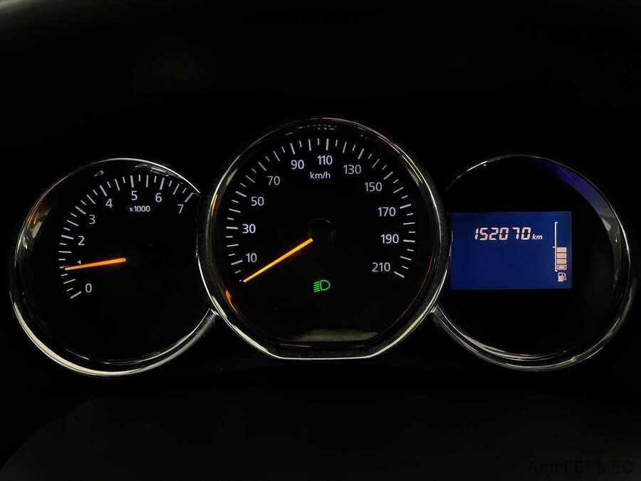 Фото RENAULT Sandero II с пробегом | №6