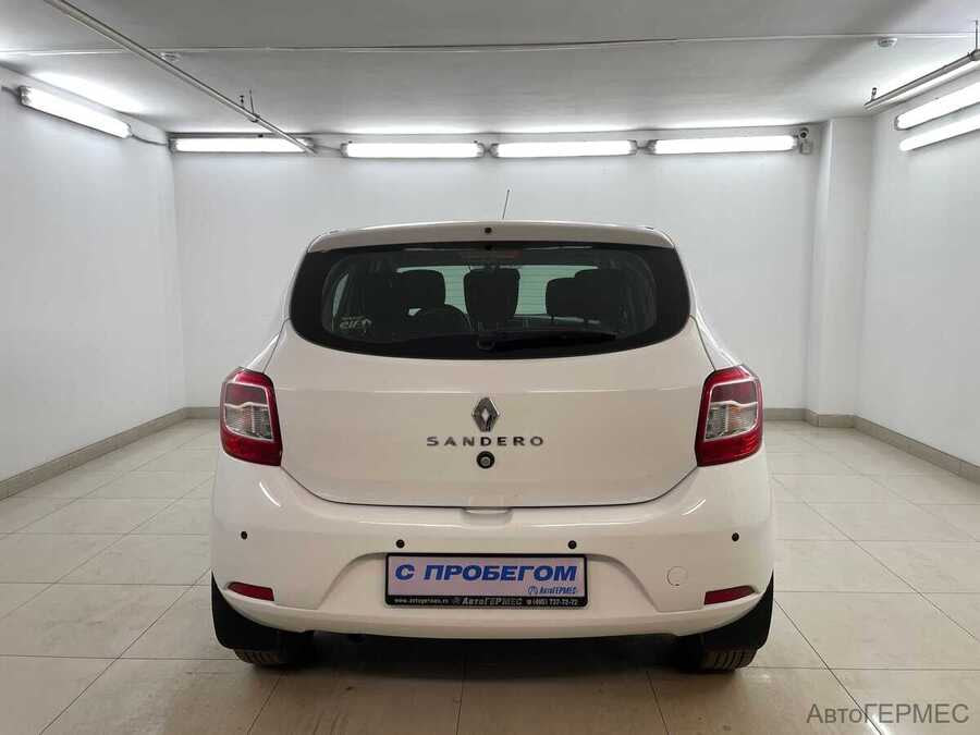 Фото RENAULT Sandero II с пробегом | №3