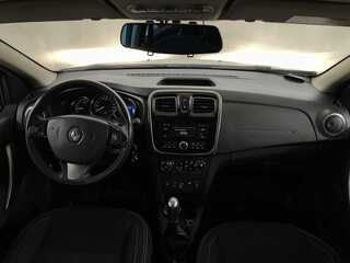 Фото RENAULT Sandero II с пробегом Фото RENAULT Sandero II с пробегом