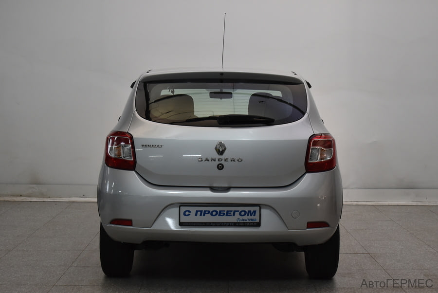 Фото RENAULT Sandero II с пробегом | №3 Фото RENAULT Sandero II с пробегом | №3