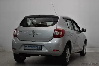 Фото RENAULT Sandero II с пробегом