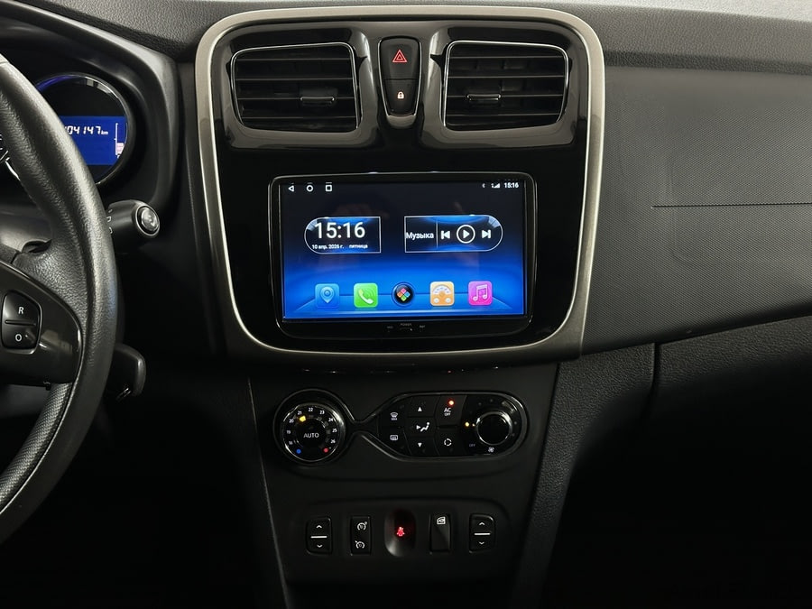 Фото RENAULT Sandero II с пробегом | №7 Фото RENAULT Sandero II с пробегом | №7