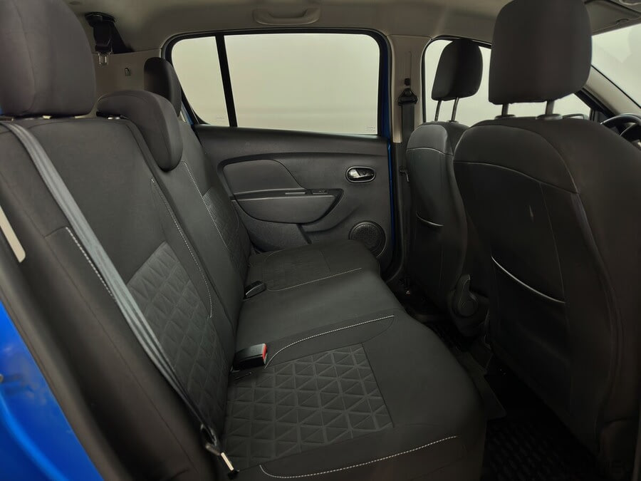 Фото RENAULT Sandero II с пробегом | №11 Фото RENAULT Sandero II с пробегом | №11