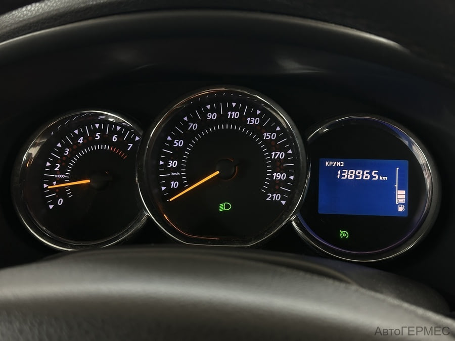 Фото RENAULT Sandero II с пробегом | №6