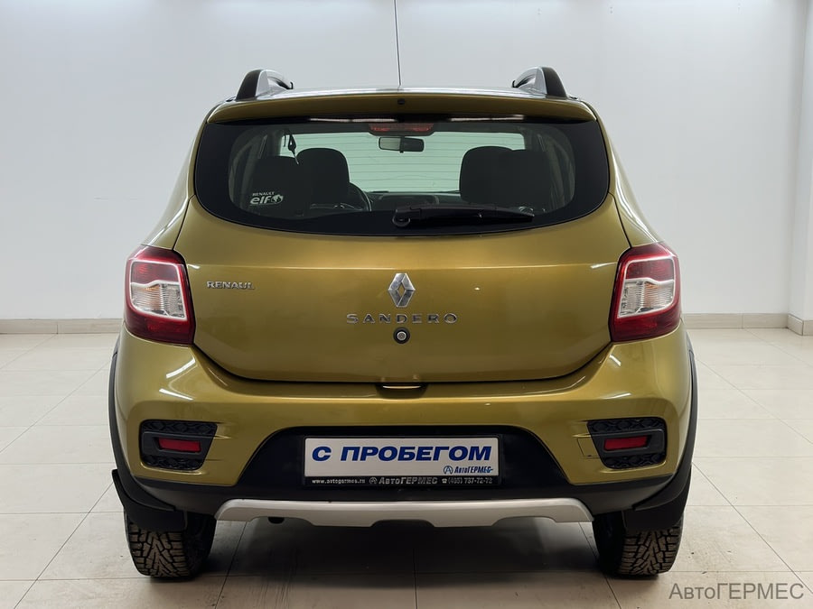 Фото RENAULT Sandero II с пробегом | №3