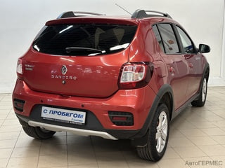 Фото RENAULT Sandero II с пробегом