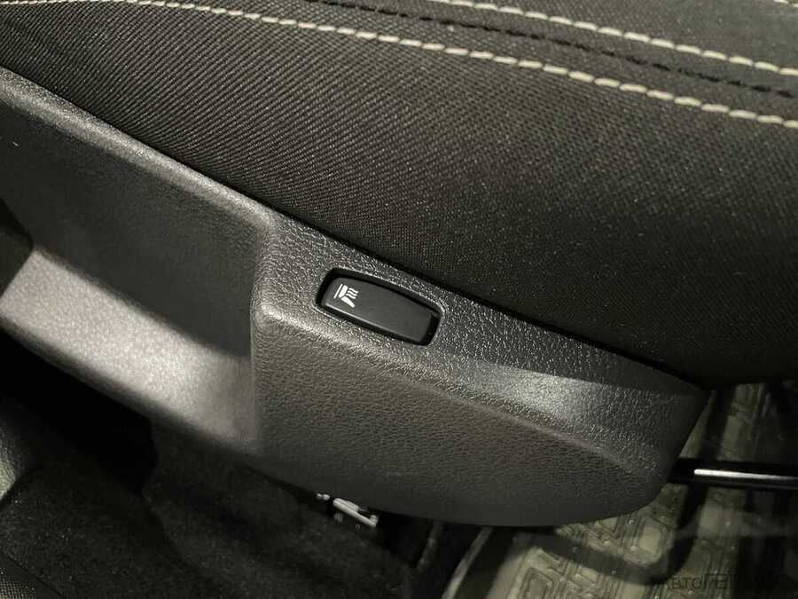 Фото RENAULT Sandero II с пробегом | №12