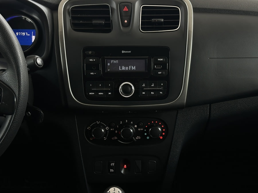 Фото RENAULT Sandero II с пробегом | №7