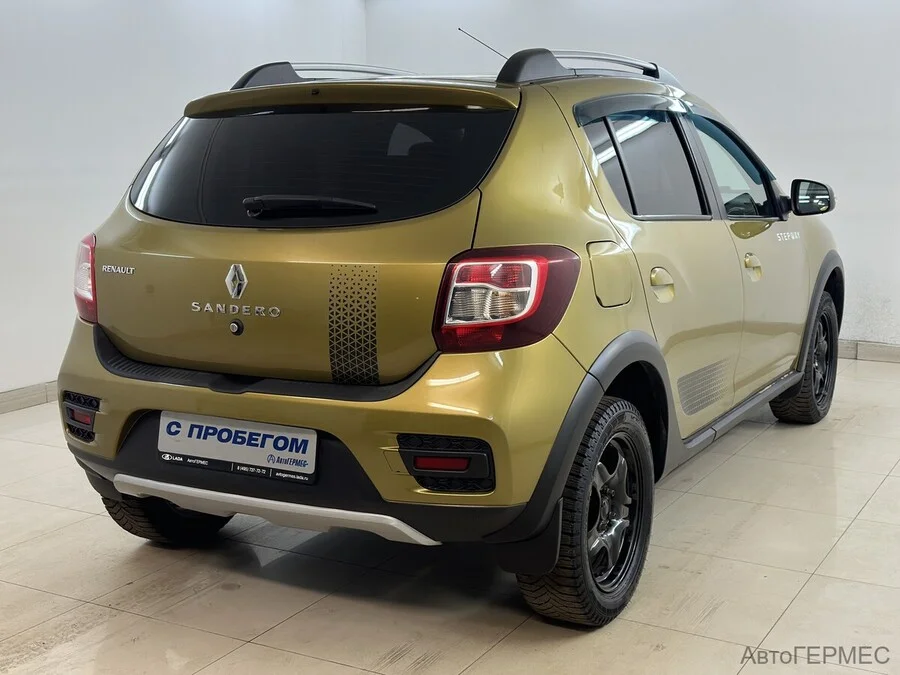 Фото RENAULT Sandero II с пробегом | №4