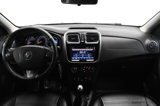 Фото RENAULT Sandero II с пробегом Фото RENAULT Sandero II с пробегом