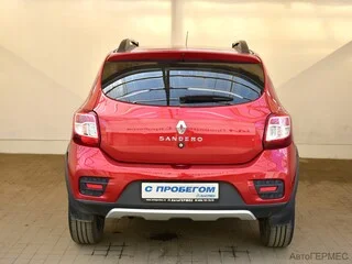 Фото RENAULT Sandero II Рестайлинг с пробегом