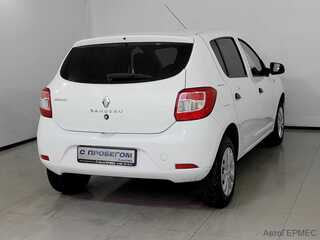 Фото RENAULT Sandero II Рестайлинг с пробегом