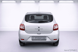 Фото RENAULT Sandero II Рестайлинг с пробегом