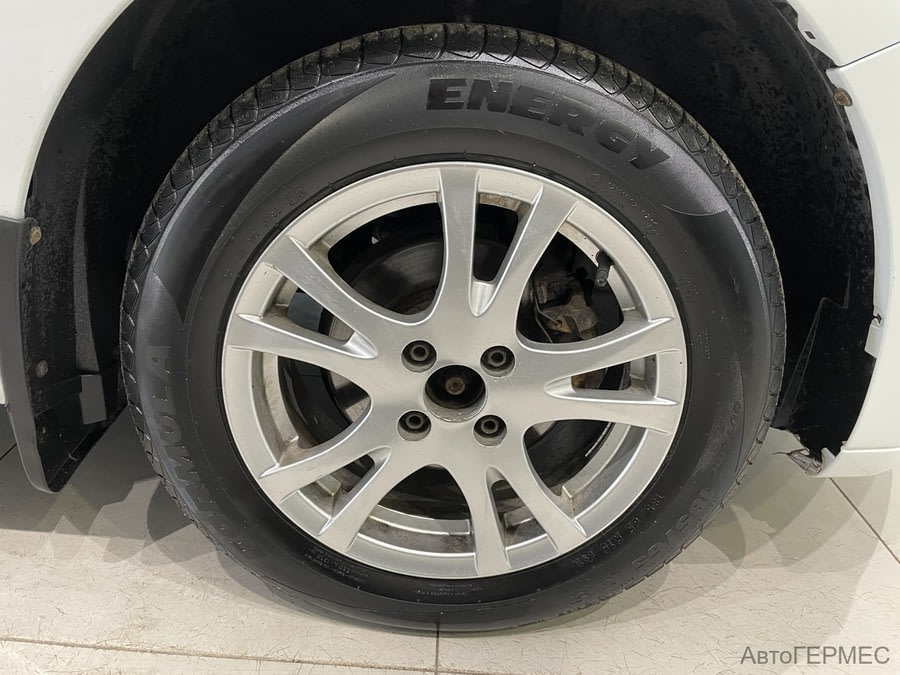 Фото RENAULT Sandero II Рестайлинг с пробегом | №13