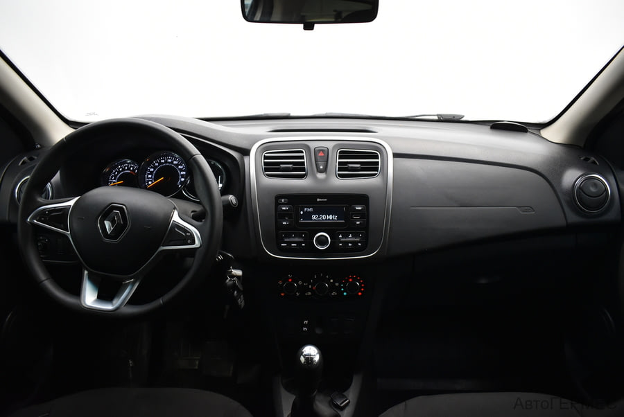 Фото RENAULT Sandero II Рестайлинг с пробегом | №5