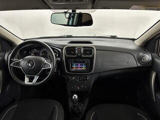 Фото RENAULT Sandero II Рестайлинг с пробегом