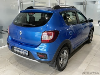 Фото RENAULT Sandero II Рестайлинг с пробегом