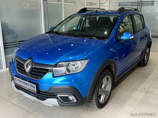 Фото RENAULT Sandero II Рестайлинг с пробегом
