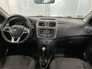 Фото RENAULT Sandero II Рестайлинг с пробегом