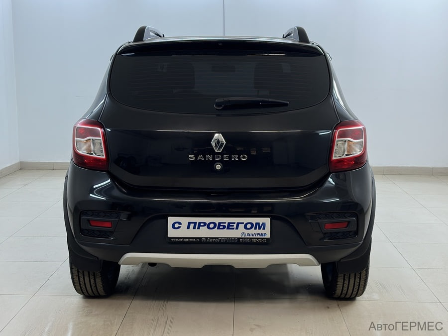 Фото RENAULT Sandero II Рестайлинг с пробегом | №3