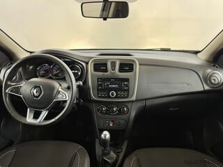 Фото RENAULT Sandero II Рестайлинг с пробегом