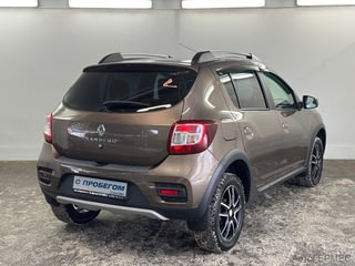 Фото RENAULT Sandero II Рестайлинг с пробегом